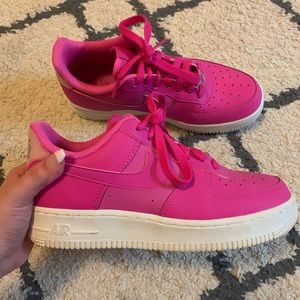 Nike Air Force 1 “Laser Fuschia”